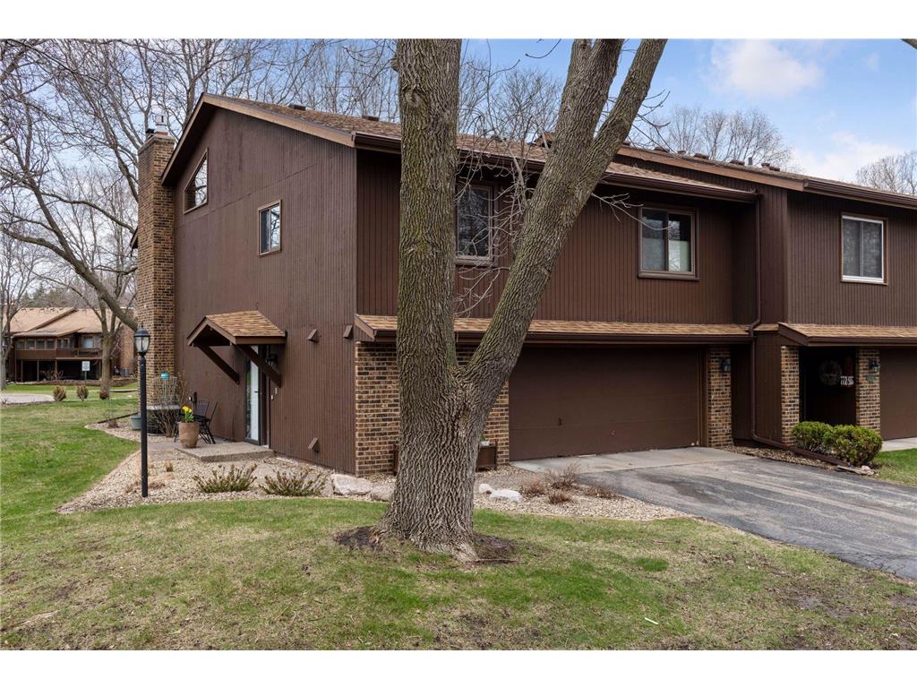 9306 Nesbitt Road, Bloomington, MN, 55437 MLS 6190152 Edina Realty