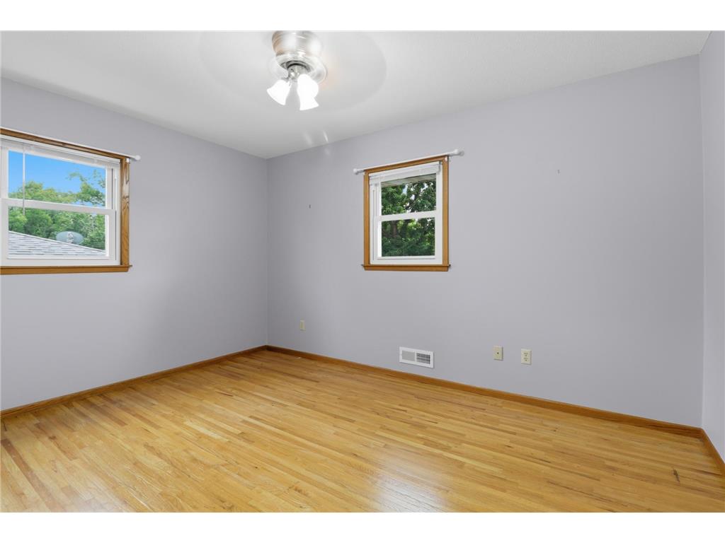 9306 Oakland Avenue S Bloomington MN 55420 7088966 image12