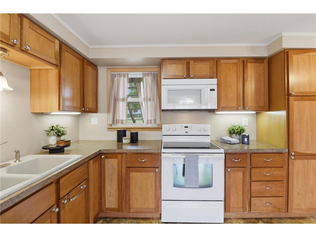 9306 Oakland Avenue S Bloomington MN 55420 7088966 image23