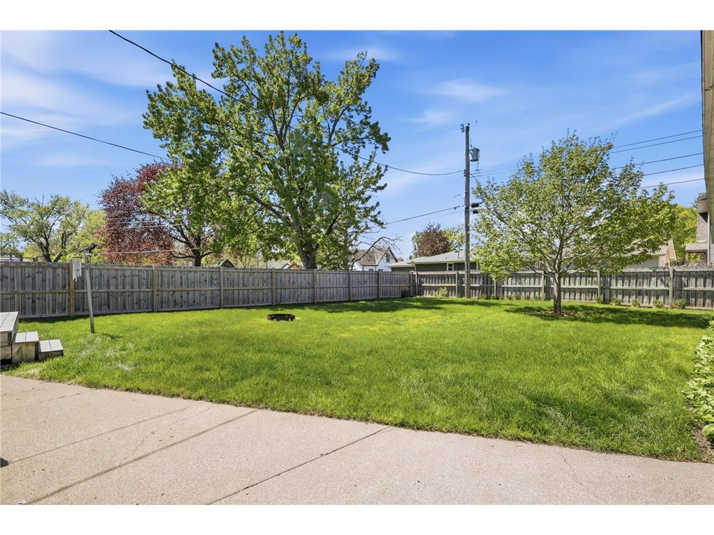 9306 Oakland Avenue S Bloomington MN 55420 7088966 image28