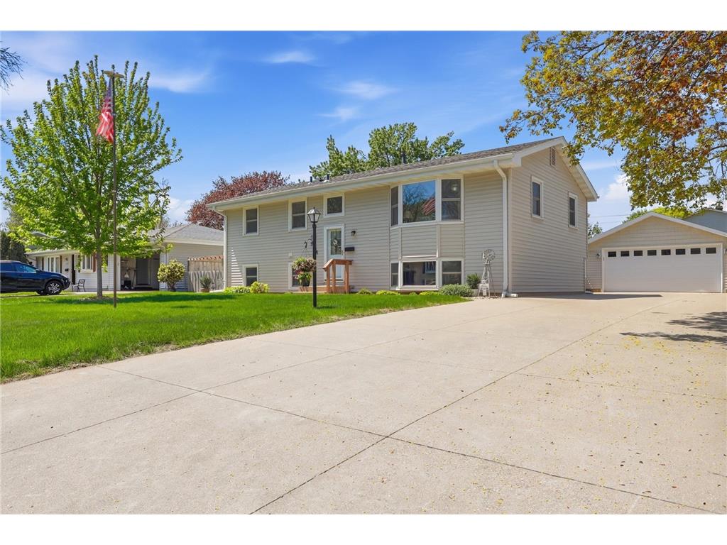 9306 Oakland Avenue S Bloomington MN 55420 7088966 image31