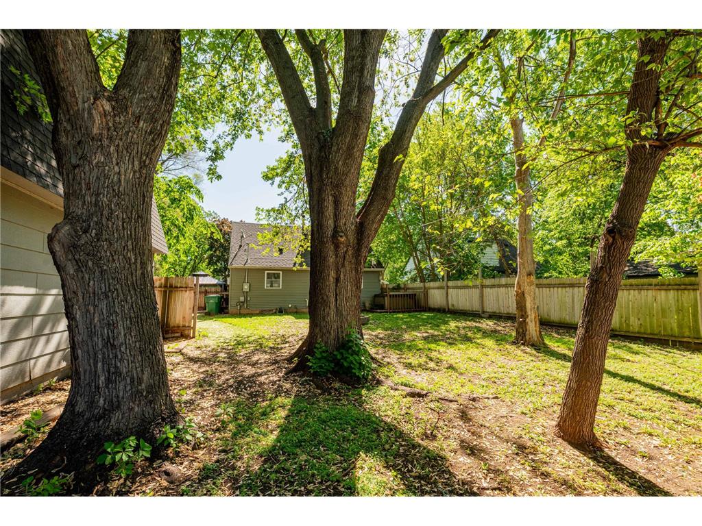 9306 Stevens Avenue S Bloomington MN 55420 7039577 image41