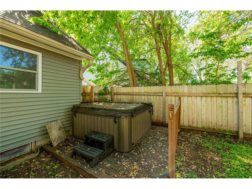 9306 Stevens Avenue S Bloomington MN 55420 7039577 image46