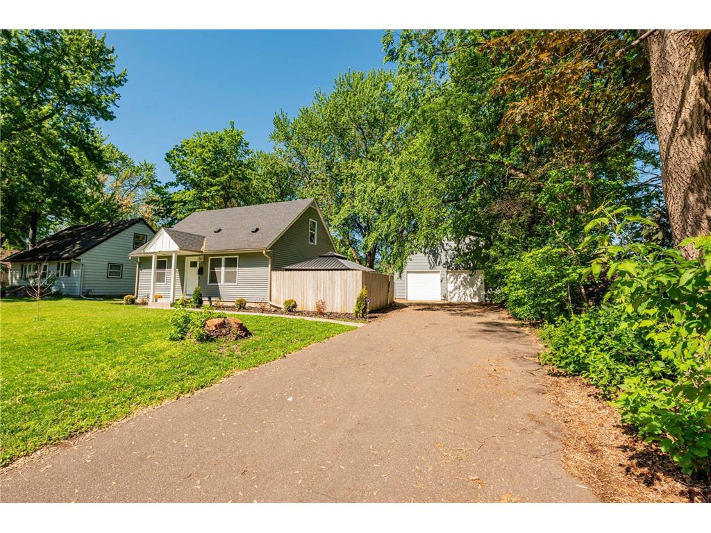 9306 Stevens Avenue S Bloomington MN 55420 7039577 image57