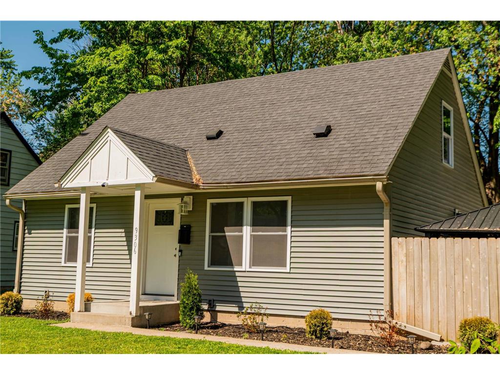 9306 Stevens Avenue S Bloomington MN 55420 7039577 image62