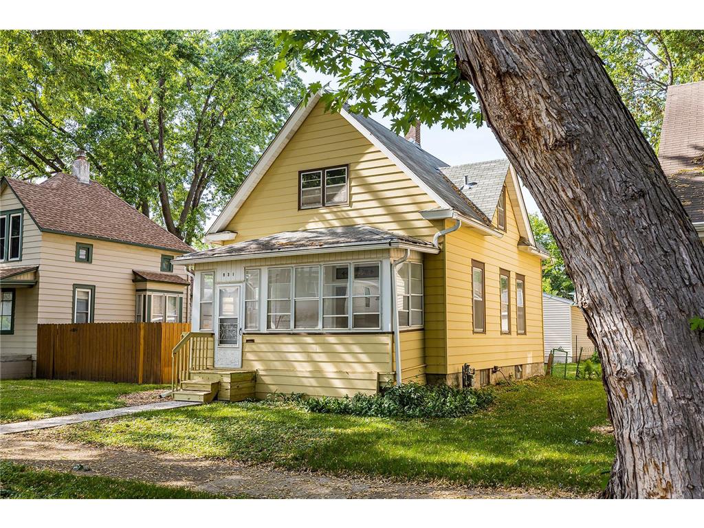 931 Armstrong Avenue Saint Paul MN 55102 6380272 image1