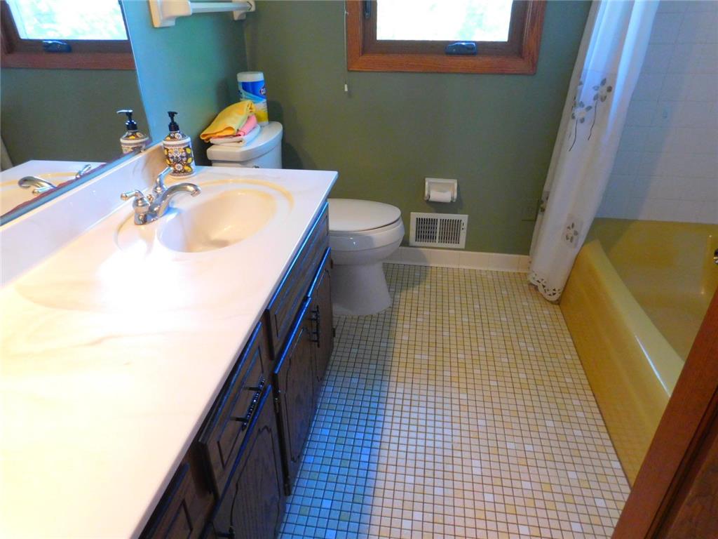 931 Dawn Avenue Shoreview MN 55126 7068957 image56