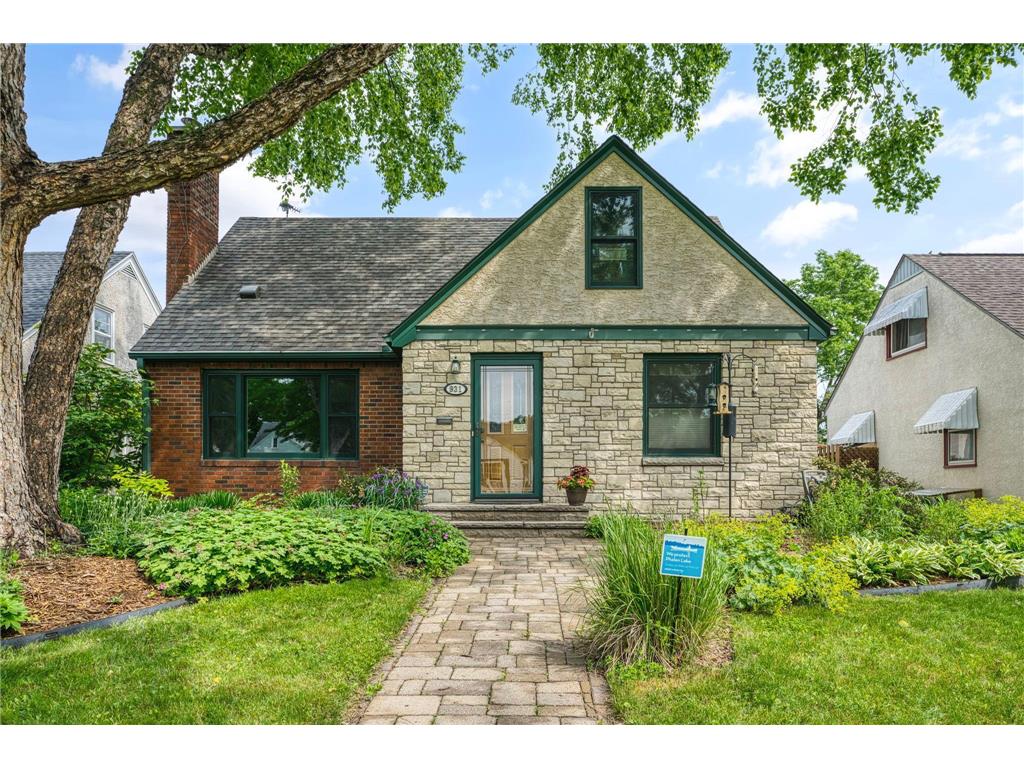 931 Hawthorne Avenue E Saint Paul MN 55106 6655616 image1