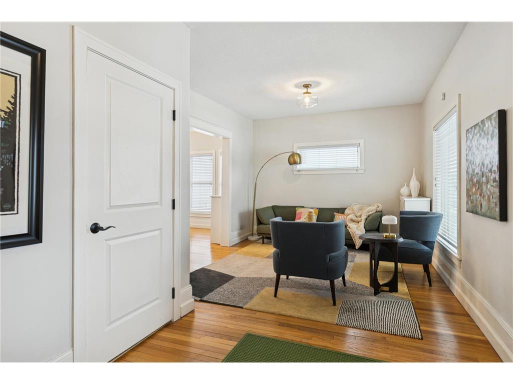 931 Iglehart Avenue Saint Paul MN 55104 6823614 image5