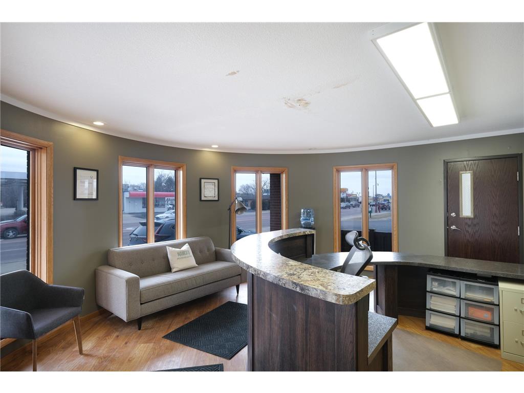 931 Madison Avenue Mankato MN 56001 7034149 image2