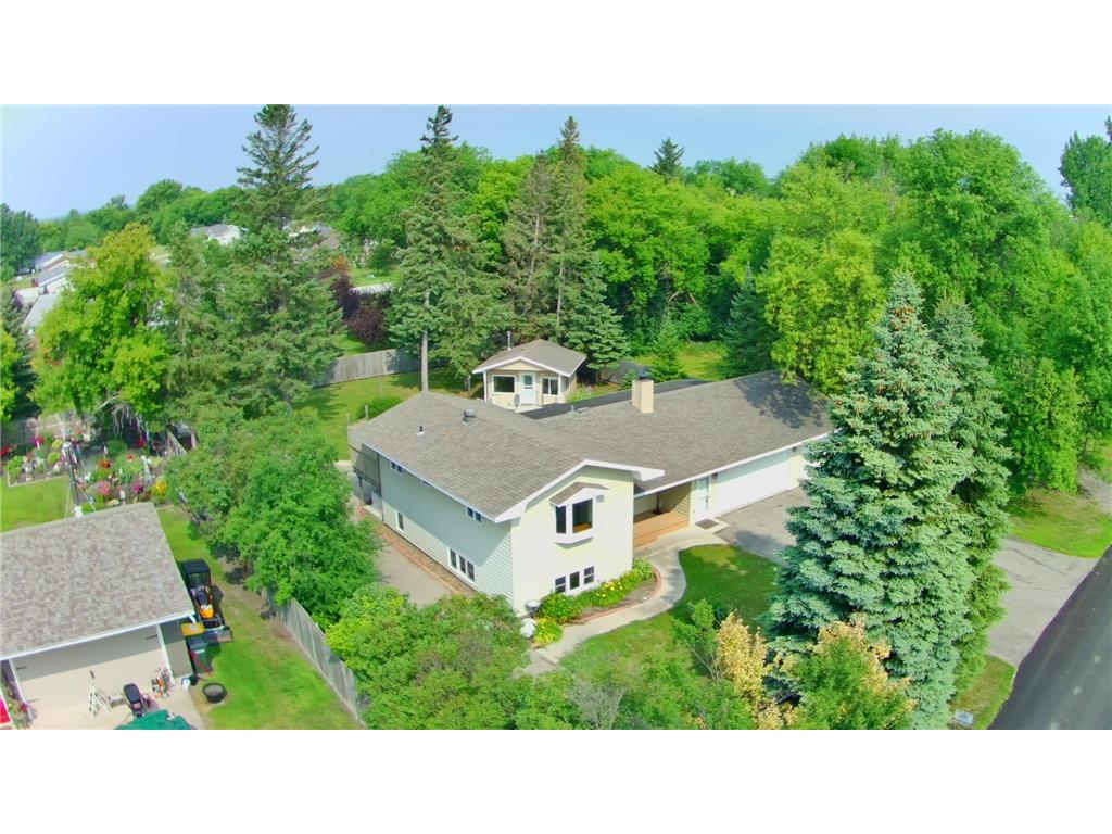 931 N Minnesota Street Warren MN 56762 6373460 image1