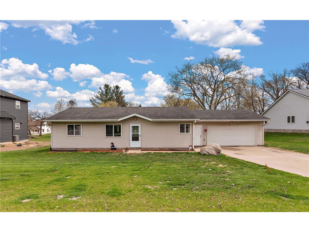 931 Perry Avenue N Browerville MN 56438 7073176 image1