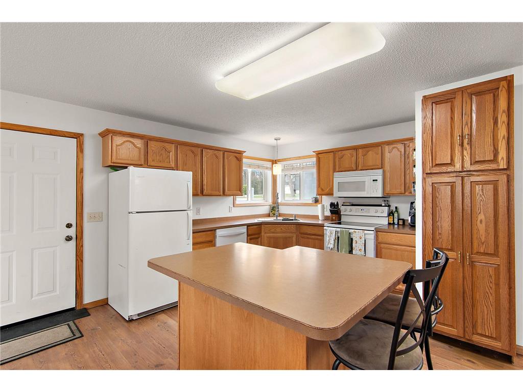 931 Perry Avenue N Browerville MN 56438 7073176 image17