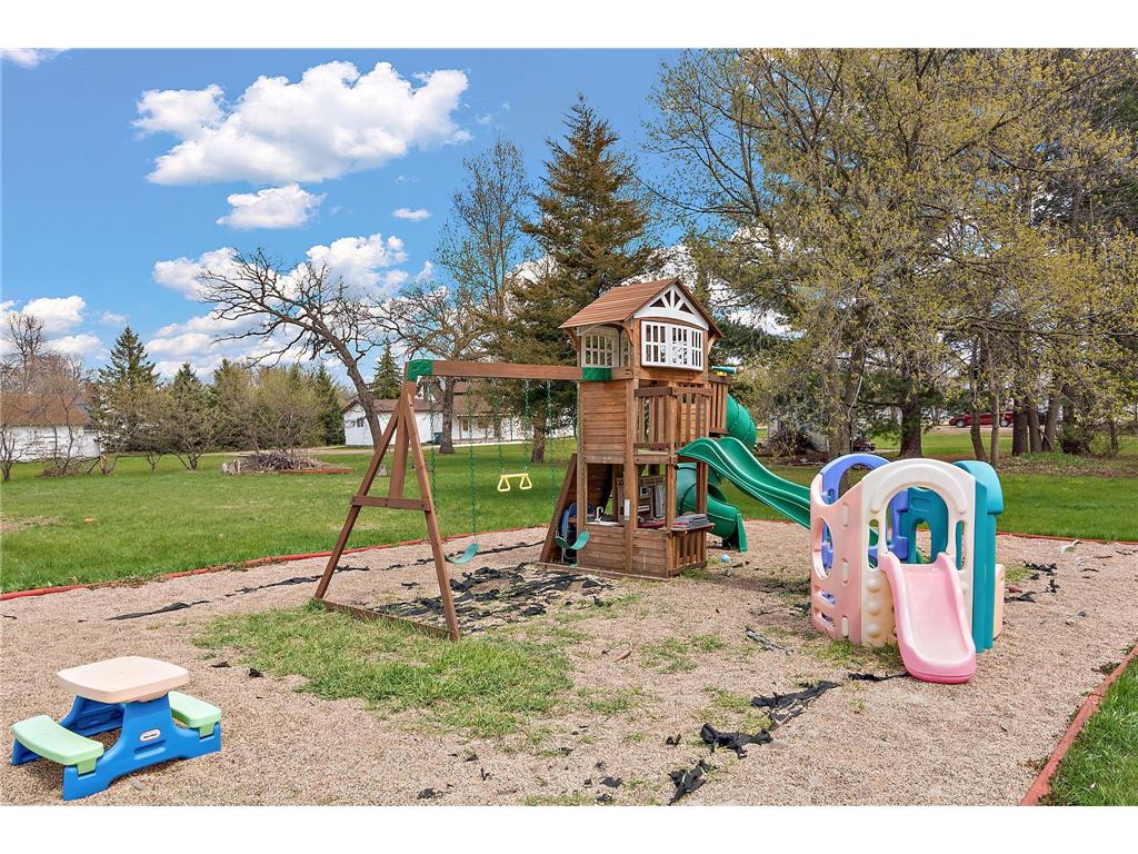 931 Perry Avenue N Browerville MN 56438 7073176 image8