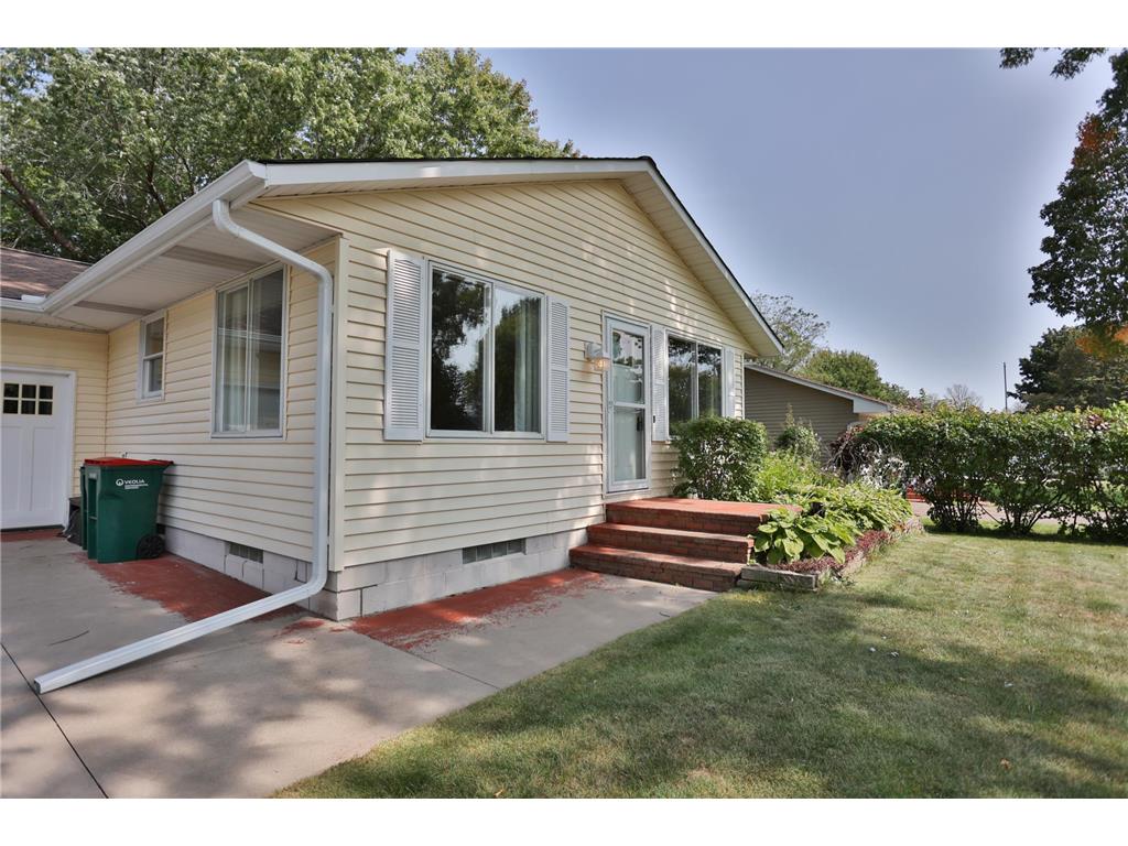 931 Roosevelt Street River Falls WI 54022 6781775 image37