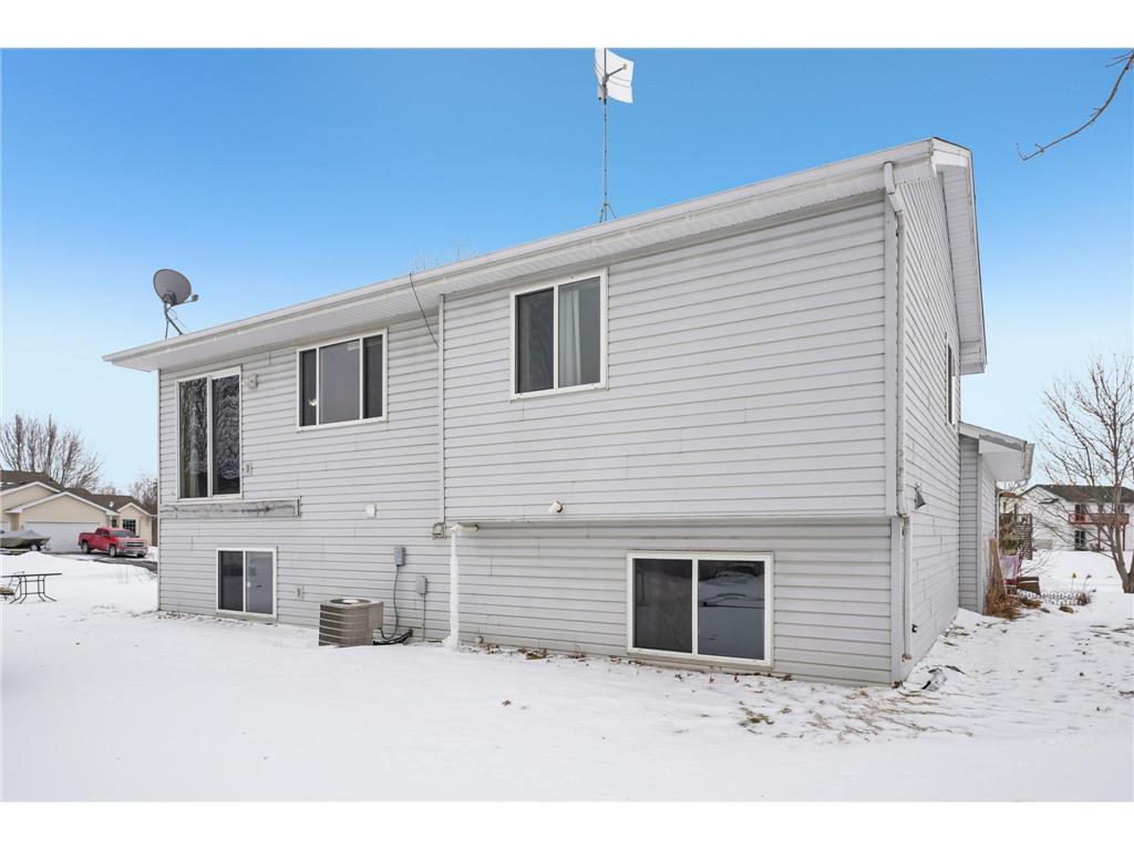 931 Shady Ridge Lane Braham MN 55006 7010216 image38