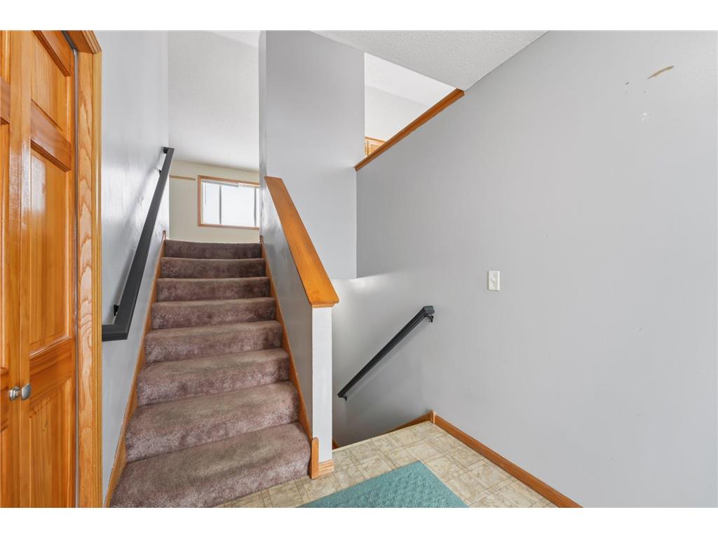 931 Shady Ridge Lane Braham MN 55006 7010216 image8