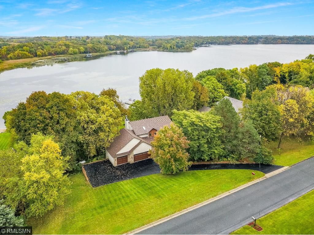 9315 Pierson Lake Drive, Chaska, MN, 55318 MLS 4907743 Edina Realty