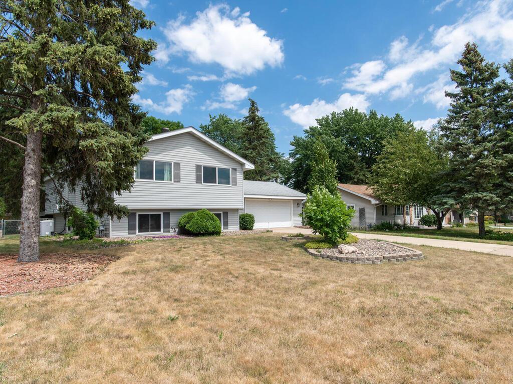 9316 30th Avenue N, New Hope, MN, 55427 MLS 6236936 Edina Realty