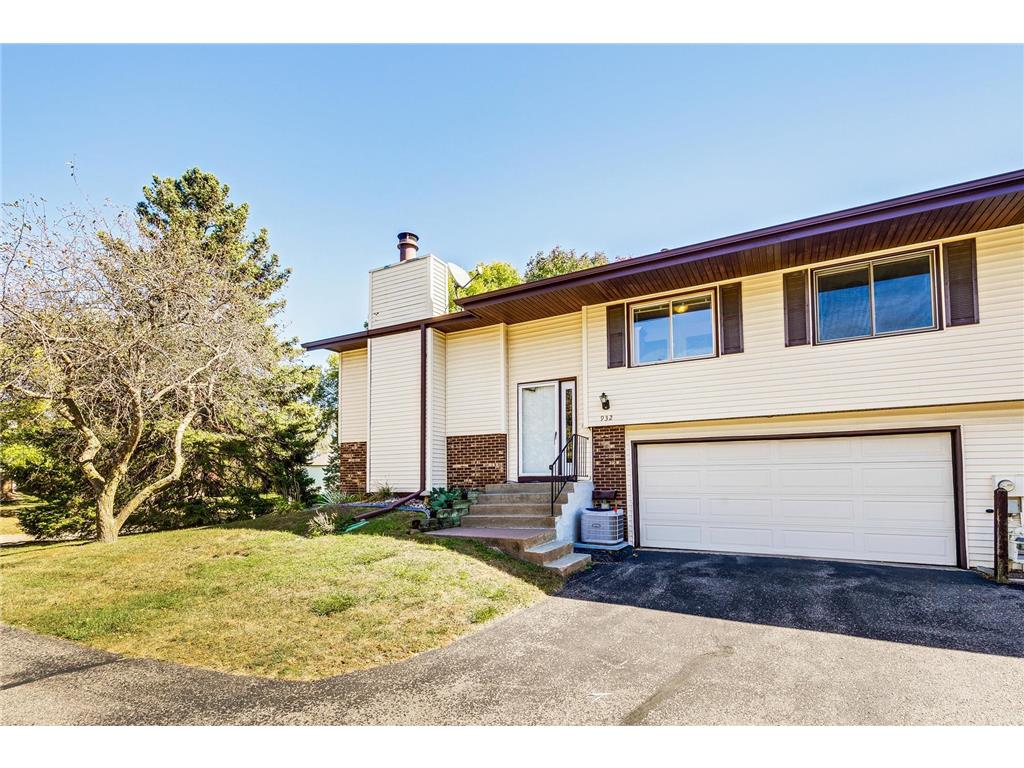 932 Heritage Court W Vadnais Heights MN 55127 6610488 image1