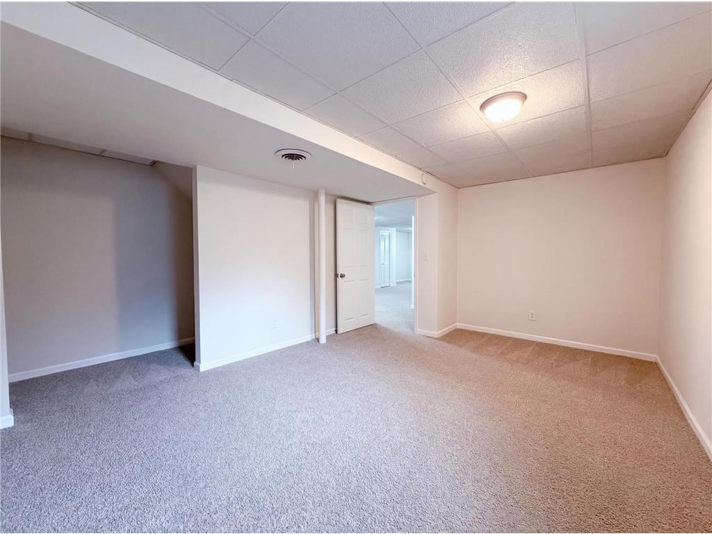 932 Jefferson Avenue Saint Paul MN 55102 7049199 image19