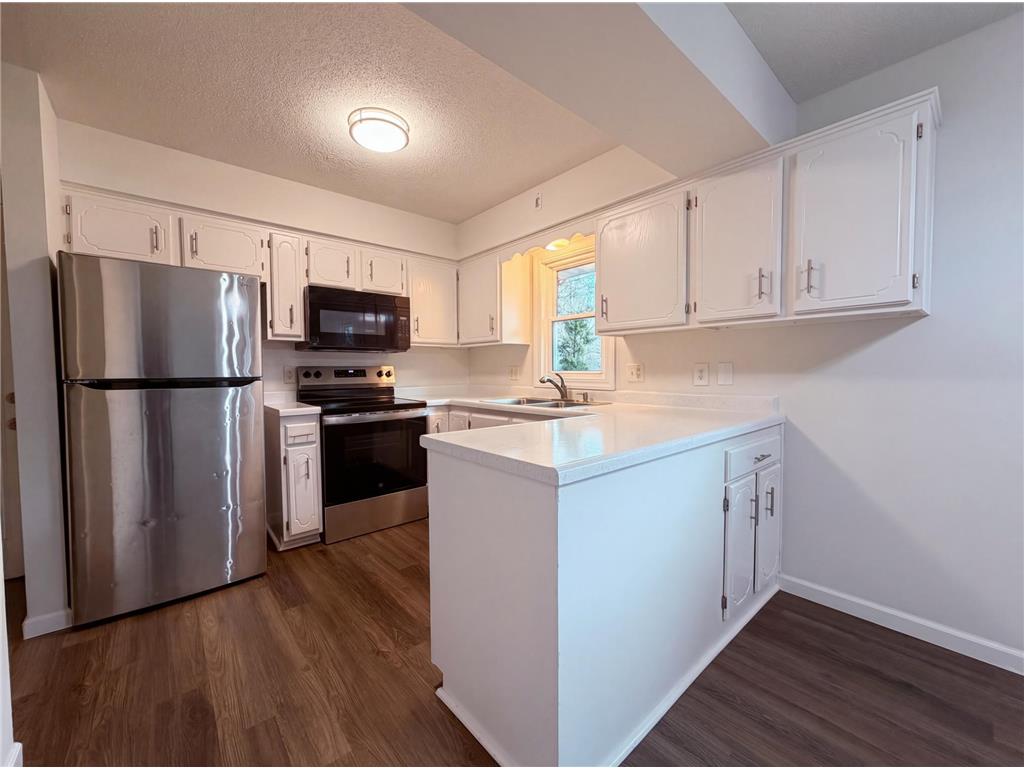 932 Jefferson Avenue Saint Paul MN 55102 7049199 image2