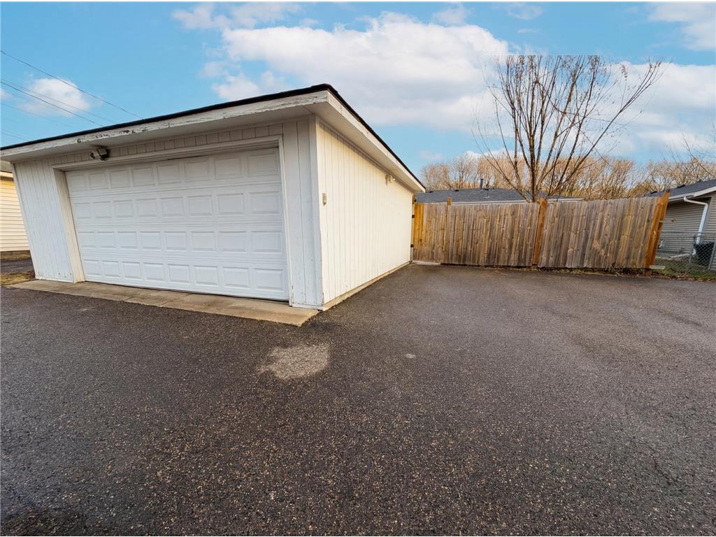 932 Jefferson Avenue Saint Paul MN 55102 7049199 image20