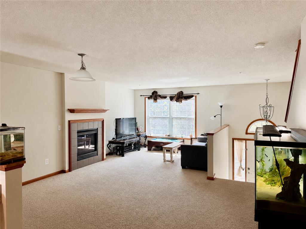 932 Ledgestone Drive Mahtomedi MN 55115 7070804 image2