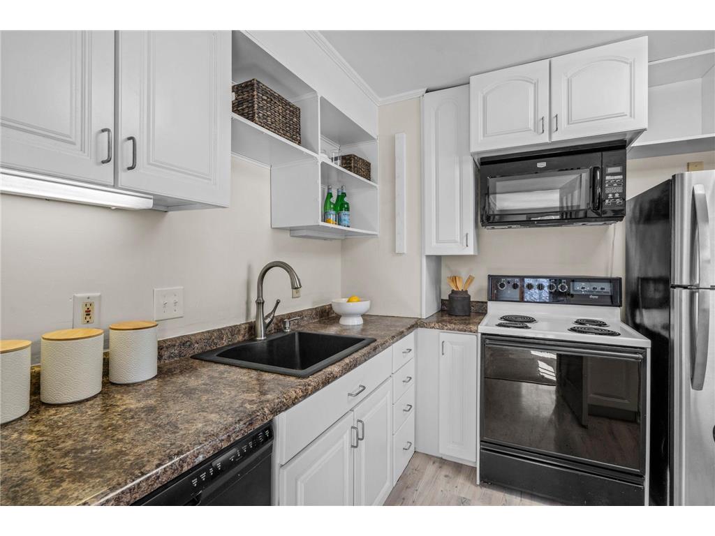 932 Monroe Street Anoka MN 55303 7024543 image14