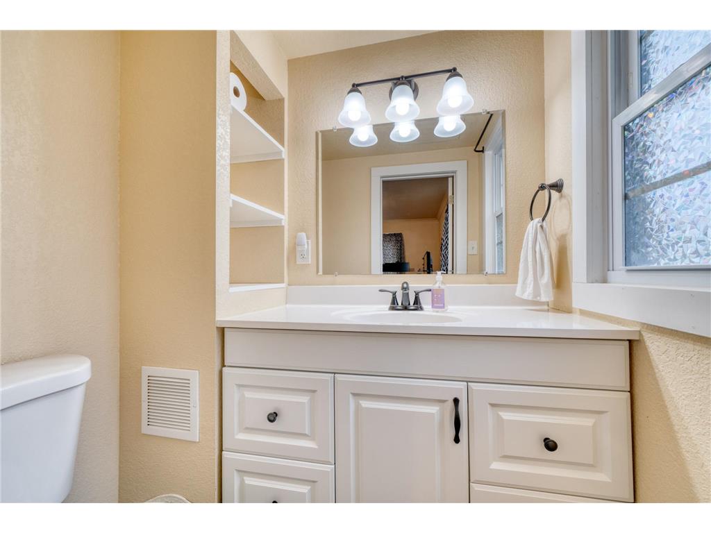932 NW 1st Avenue Grand Rapids MN 55744 7072884 image10
