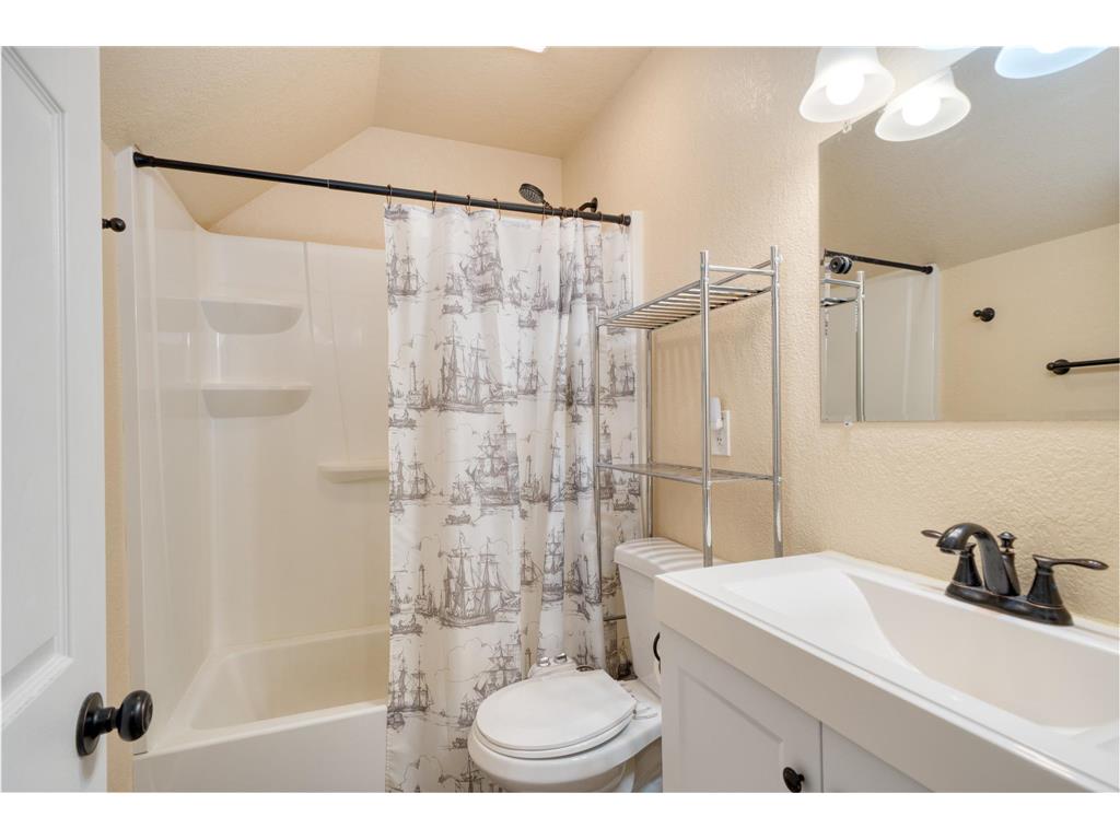 932 NW 1st Avenue Grand Rapids MN 55744 7072884 image15
