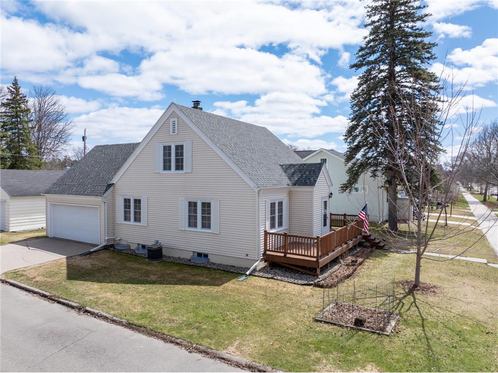 932 NW 1st Avenue Grand Rapids MN 55744 7072884 image22