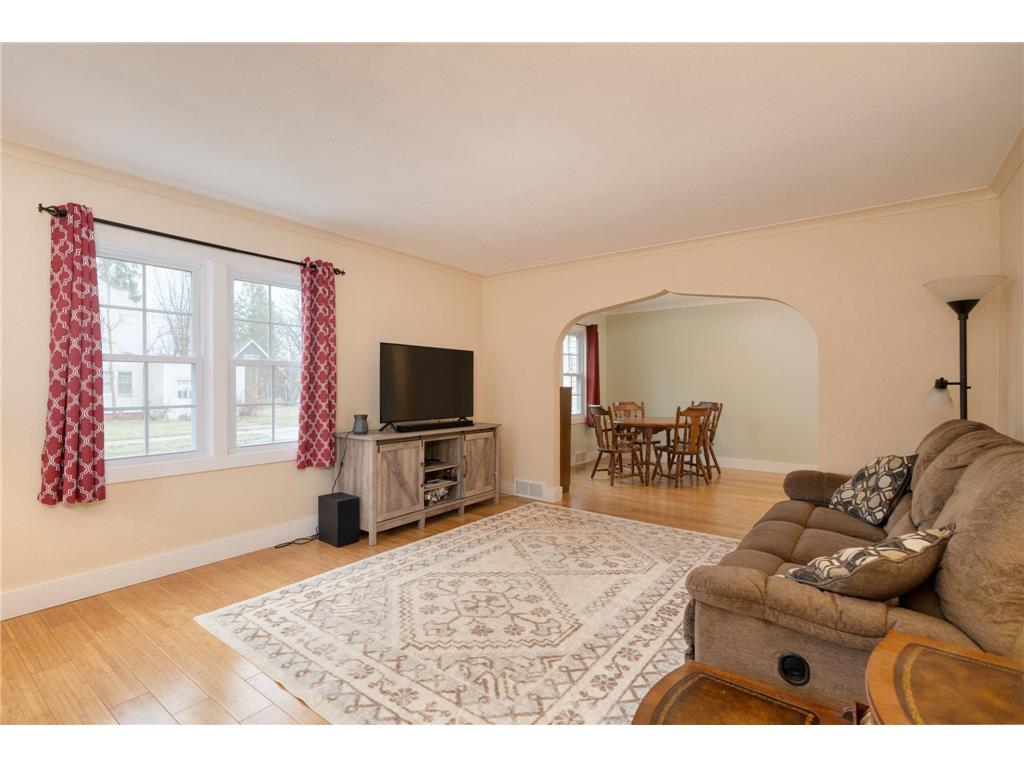 932 NW 1st Avenue Grand Rapids MN 55744 7072884 image9