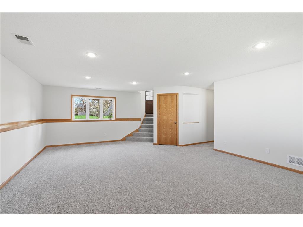 932 S Chestnut Street Belle Plaine MN 56011 7064510 image16