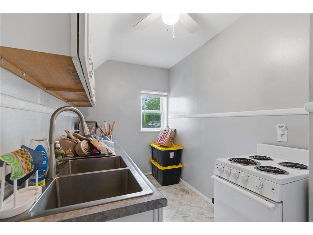932 Summit Avenue Saint Paul Park MN 55071 7085219 image24