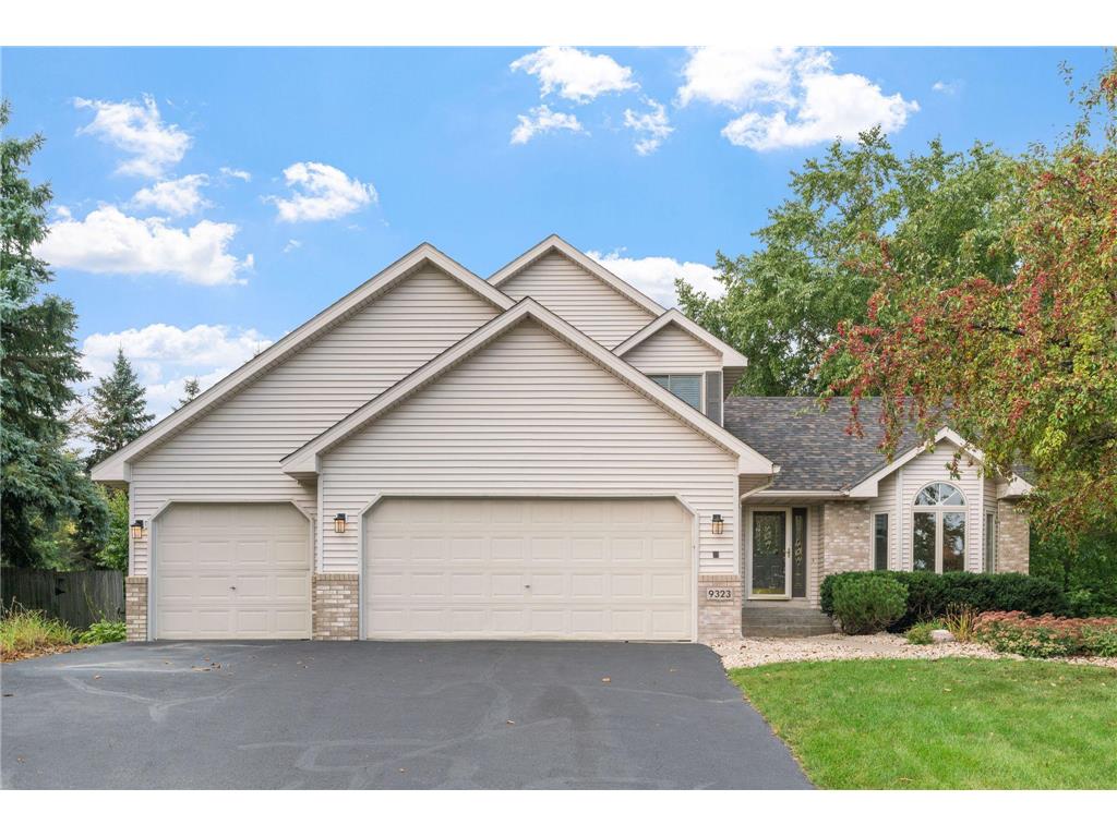 9323 Kirkwood Lane N Maple Grove MN 55369 6778142 image1