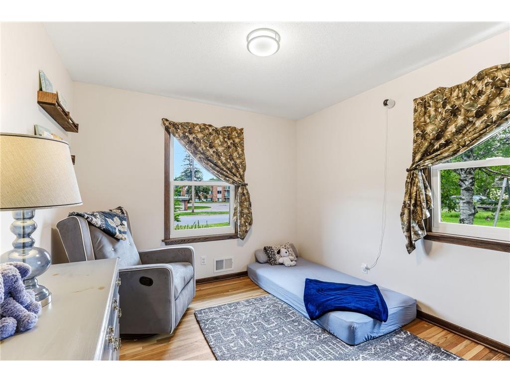 9324 30th Avenue N New Hope MN 55427 7043586 image17