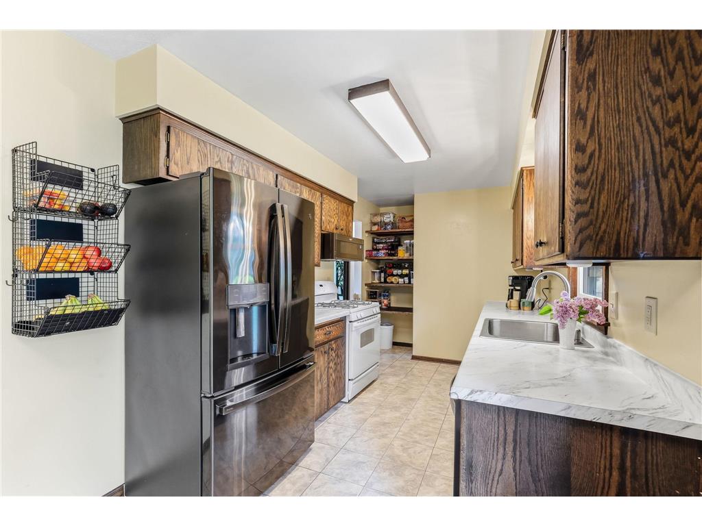 9324 30th Avenue N New Hope MN 55427 7043586 image8