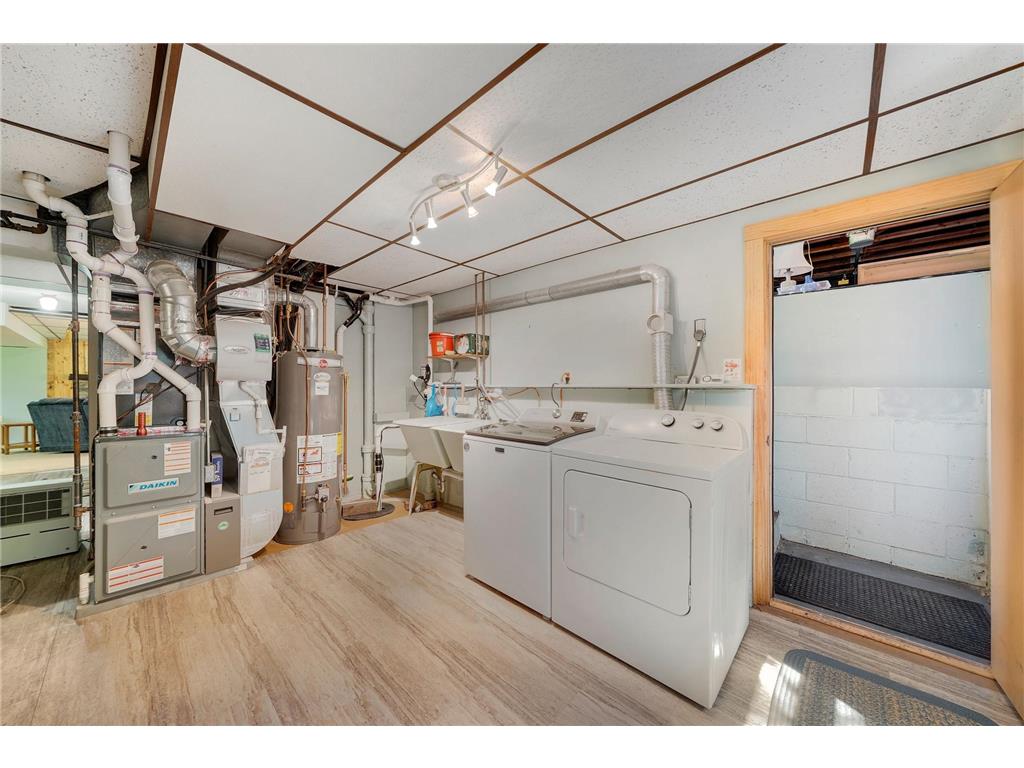 9325 31st Avenue N New Hope MN 55427 7093258 image36