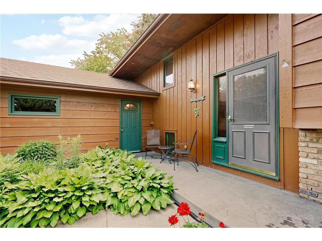 9325 31st Avenue N New Hope MN 55427 7093258 image5