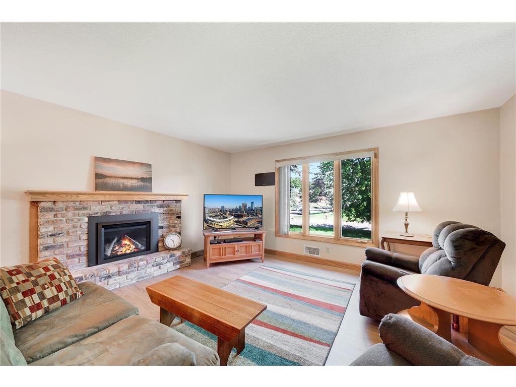 9325 31st Avenue N New Hope MN 55427 7093258 image8