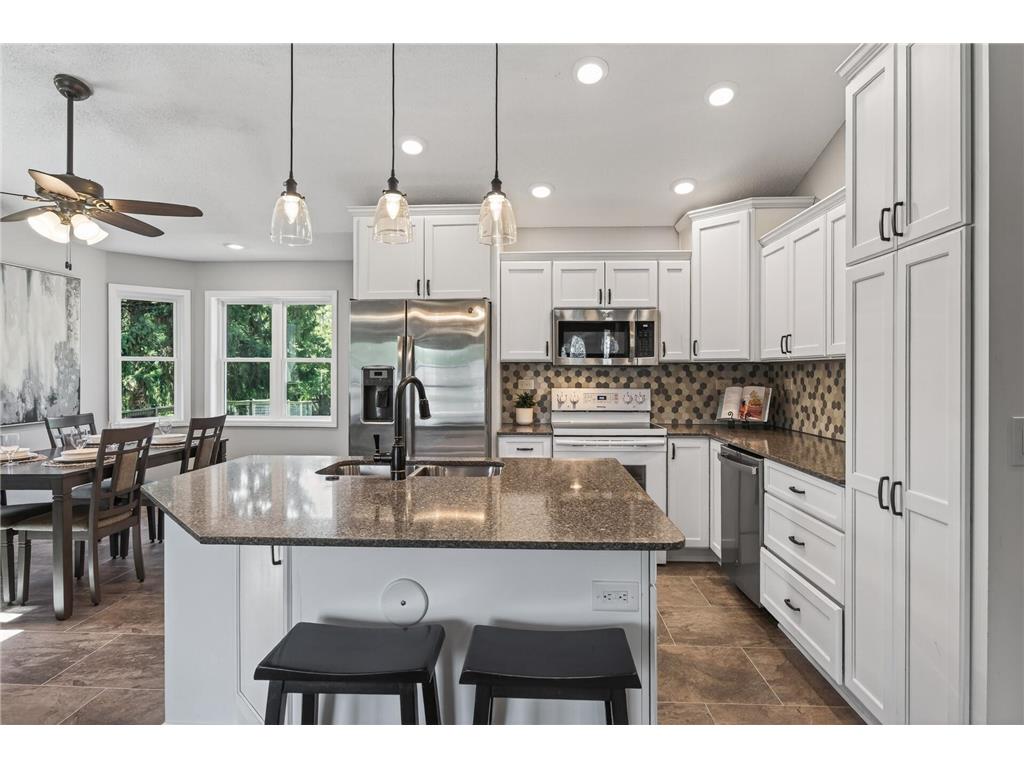 9325 Andrea Drive Woodbury MN 55125 7074735 image7