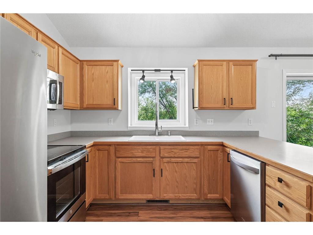 9325 Harkness Avenue S Cottage Grove MN 55016 6762243 image11