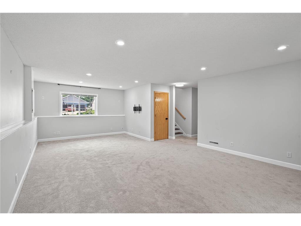 9325 Harkness Avenue S Cottage Grove MN 55016 6762243 image21
