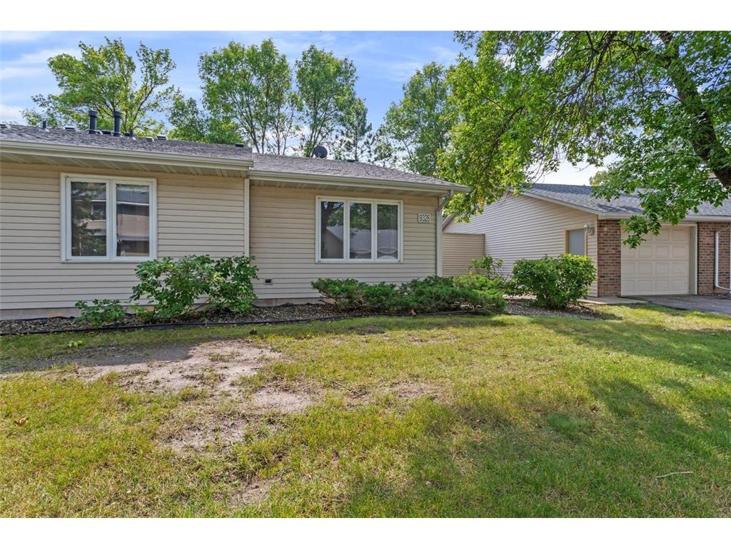 9326 Ranchview Lane N Maple Grove MN 55369 6785256 image1