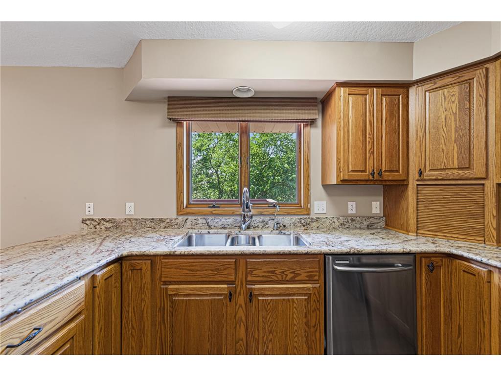 9327 Hillside Trail S Cottage Grove MN 55016 7069266 image19