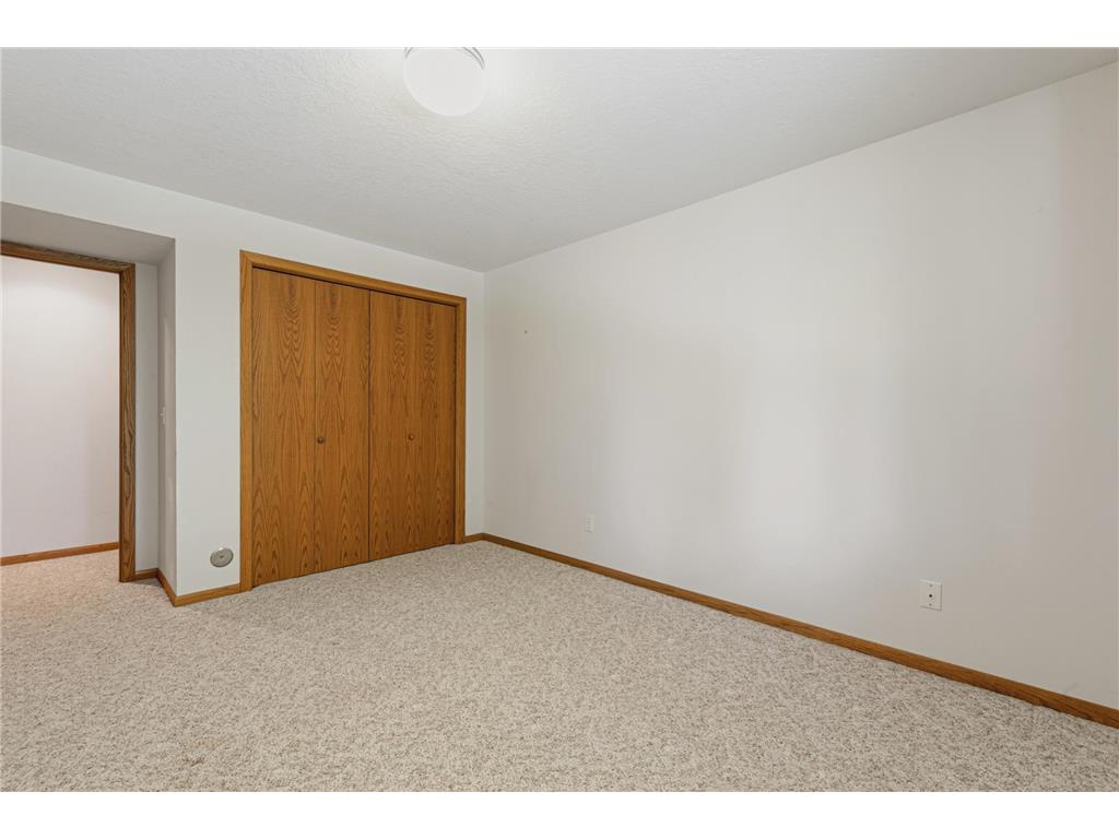 9327 Hillside Trail S Cottage Grove MN 55016 7069266 image36