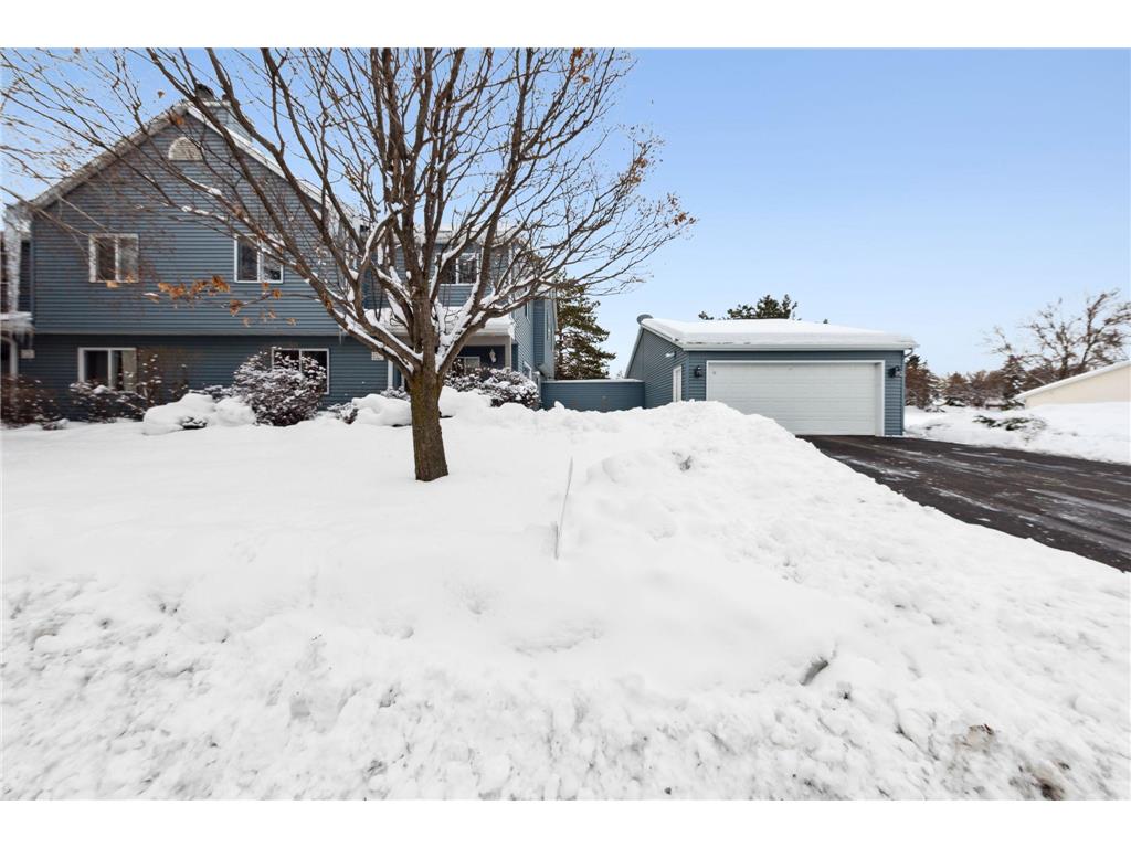 9327 Polaris Lane N, Maple Grove, MN 55369 MLS 6318384 Edina Realty