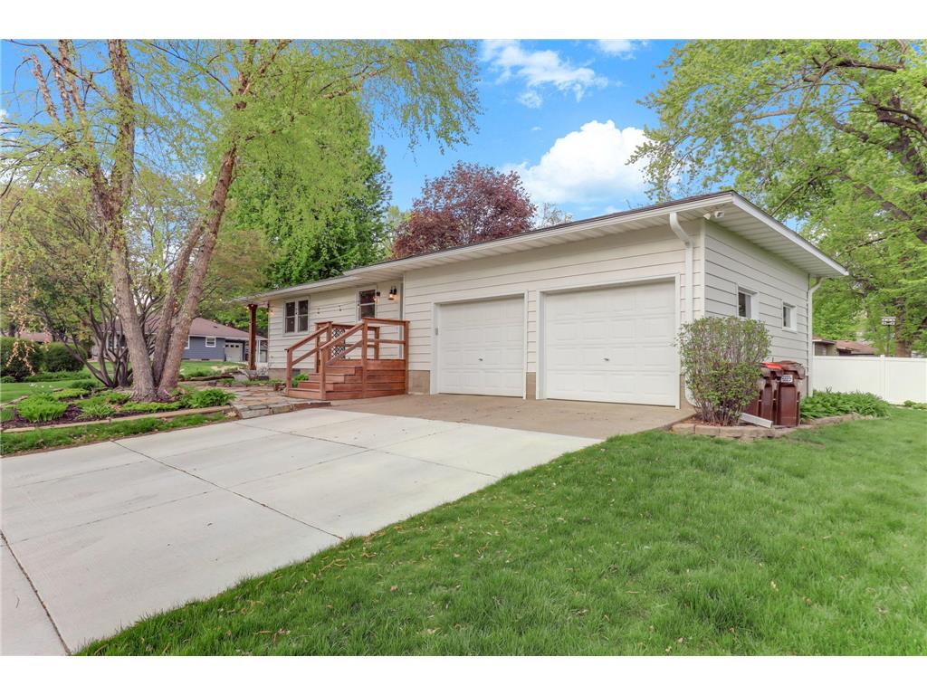 933 5th Street W Hastings MN 55033 7059496 image2
