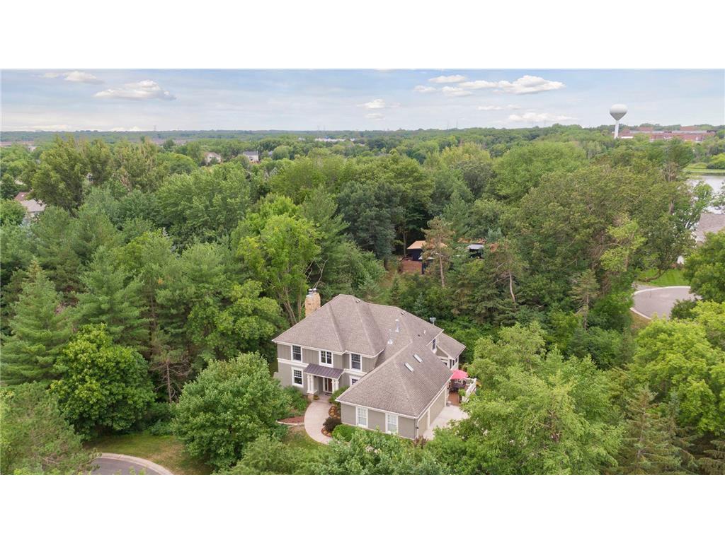 933 Cedarleaf Court Mahtomedi MN 55115 6407484 image1